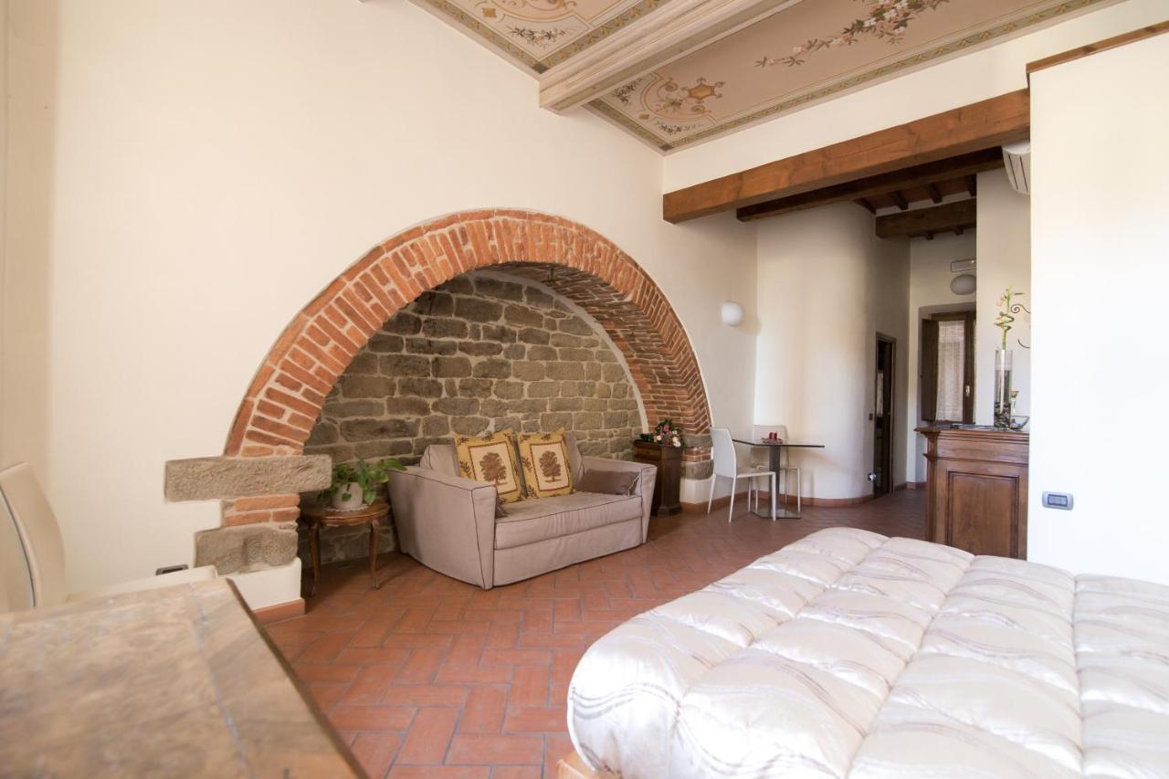 Guest house La Corte Del Re & 2*