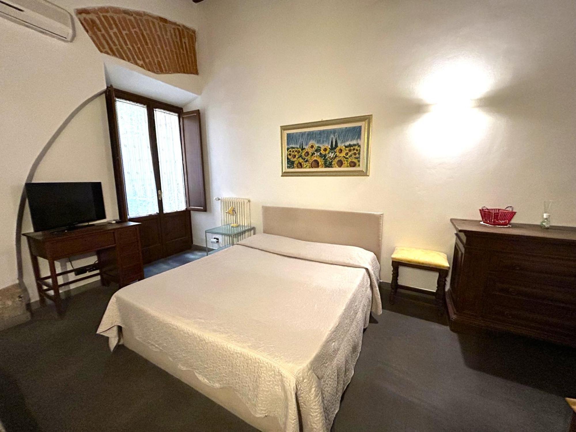 Guest house La Corte Del Re & Arezzo